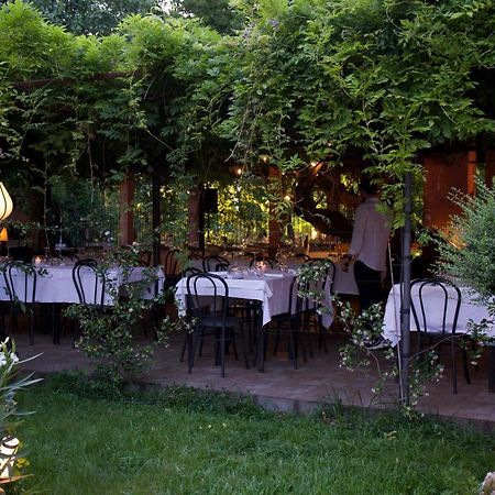 Amare Ristorante Locanda Certosa di Pavia Εξωτερικό φωτογραφία