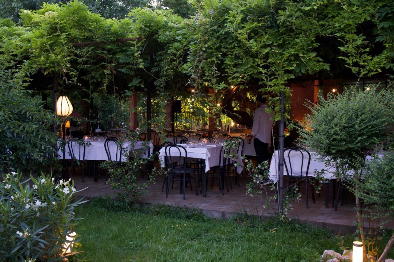 Amare Ristorante Locanda Certosa di Pavia Εξωτερικό φωτογραφία