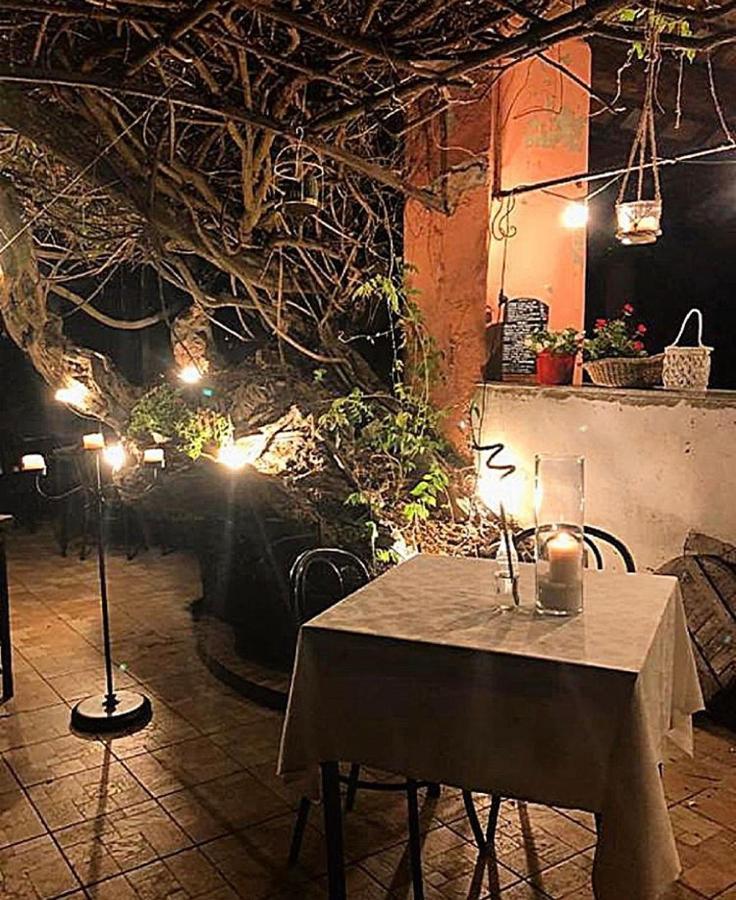 Amare Ristorante Locanda Certosa di Pavia Εξωτερικό φωτογραφία
